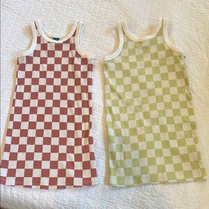 Old Navy set of 2 Checkerboard Print Ribbed Tank Little Girl Dresses - size 6/7